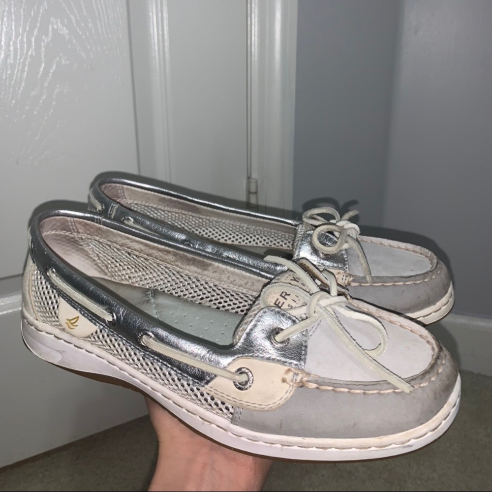 silver sperry’s!✨